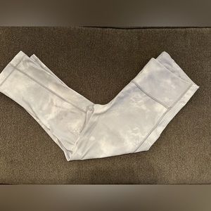 NWOT Athleta Ultimate Stash Pocket capri